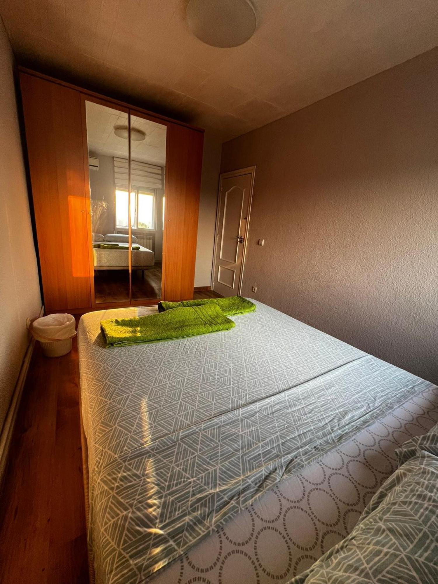 Bed Vallecas Hotel Madrid Exterior photo